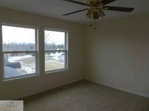 1375 W Parks Rd, Saint Johns, MI 48879 photo 7