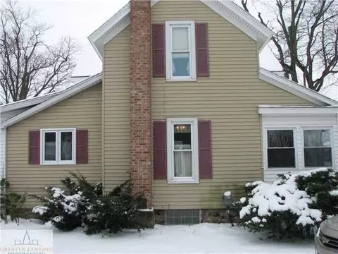 415 E Scott, Grand Ledge, MI 48837 photo 3