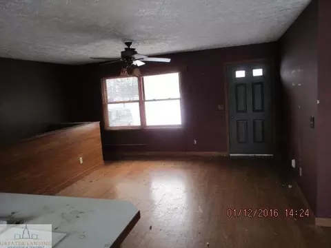 5237 E Townsend St, Saint Johns, MI 48879 photo 5