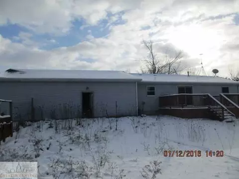 5237 E Townsend St, Saint Johns, MI 48879 photo 2