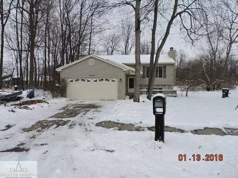 3306 Cooley Dr, Lansing, MI 48911 photo 1
