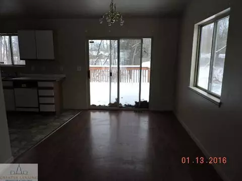 3306 Cooley Dr, Lansing, MI 48911 photo 4