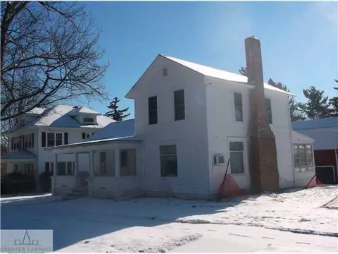404 E Oak St, Mason, MI 48854 photo 2