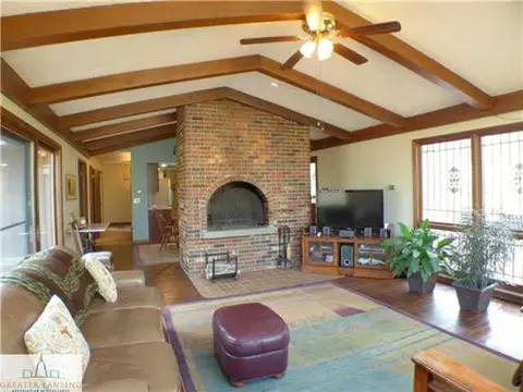 5777 E Cutler Rd, Bath, MI 48808 photo 2