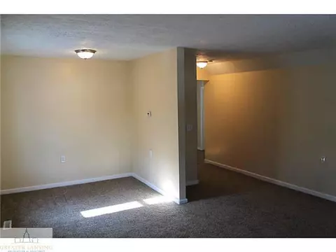 1702 Lyons Ave, Lansing, MI 48910 photo 4
