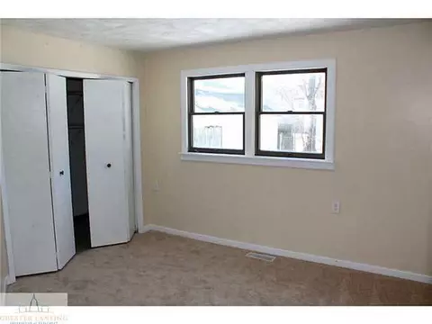 1702 Lyons Ave, Lansing, MI 48910 photo 13