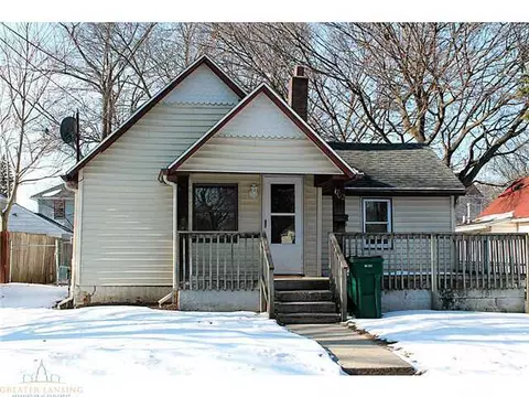 1702 Lyons Ave, Lansing, MI 48910 photo 1