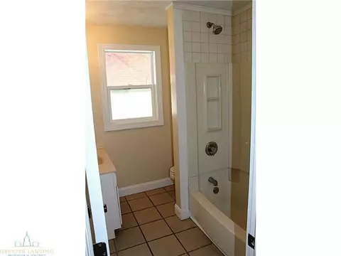 1702 Lyons Ave, Lansing, MI 48910 photo 16