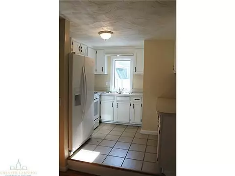 1702 Lyons Ave, Lansing, MI 48910 photo 10
