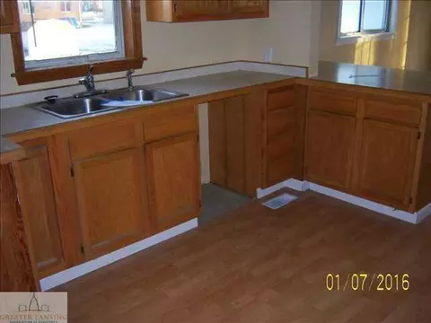 1920 Rex St, Lansing, MI 48910 photo 5