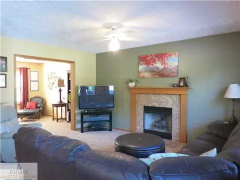 1100 Lacosta, Dewitt, MI 48820 photo 6
