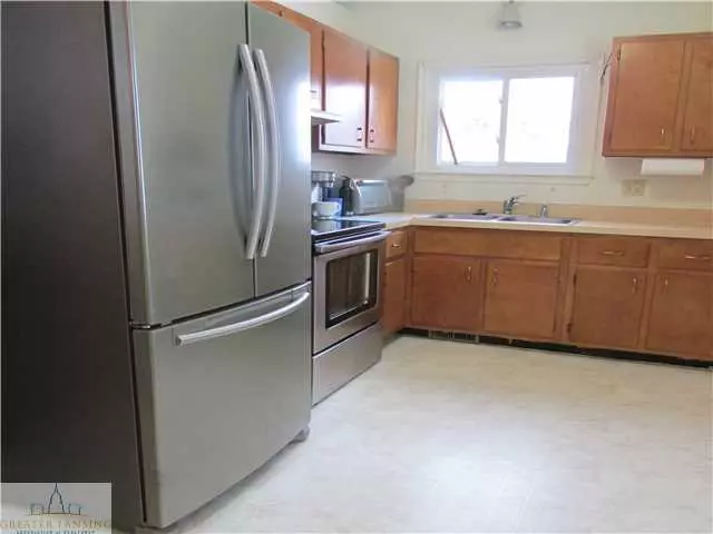  955 S Eugenia, Mason, MI 48854 photo 6