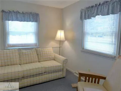 885 N Waverly, Dimondale, MI 48821 photo 20