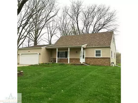 885 N Waverly, Dimondale, MI 48821 photo 1