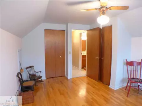 885 N Waverly, Dimondale, MI 48821 photo 18