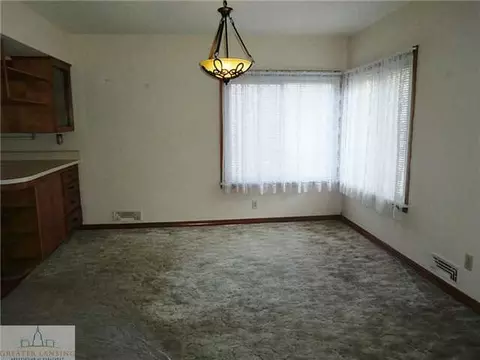 521 Iris Ave, Lansing, MI 48917 photo 10
