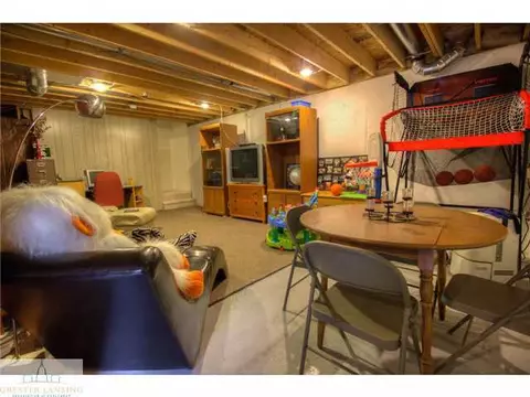 2052 Arbor, Dewitt, MI 48820 photo 15