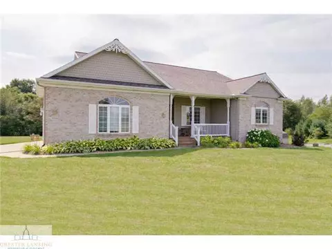 11506 Risner Ln, Eaton Rapids, MI 48827 photo 1
