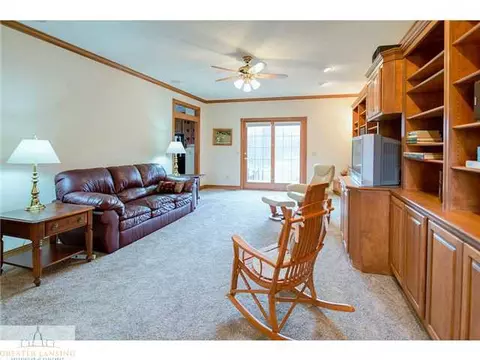 11506 Risner Ln, Eaton Rapids, MI 48827 photo 2