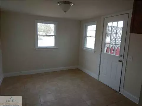 536 W Front St, Grand Ledge, MI 48837 photo 6