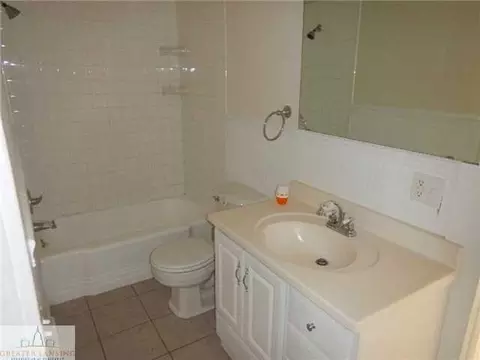 536 W Front St, Grand Ledge, MI 48837 photo 10