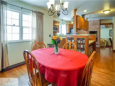2425 Hanover Dr, Lansing, MI 48911 photo 9