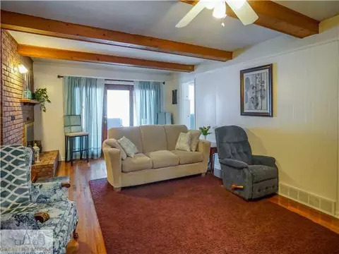 2425 Hanover Dr, Lansing, MI 48911 photo 10