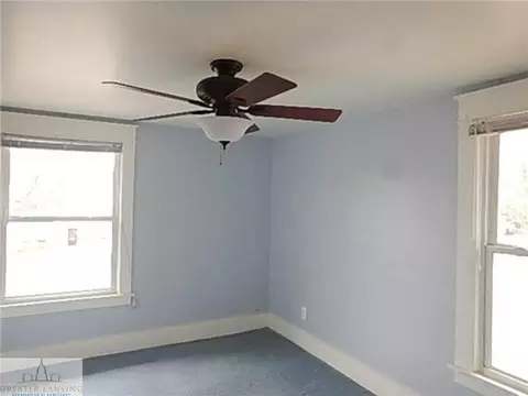 326 Smith Ave, Lansing, MI 48910 photo 11