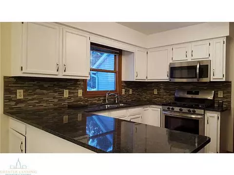 1769 Pine Creek Cir, Haslett, MI 48840 photo 2