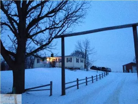 8600 Williams Rd, Dewitt, MI 48820 photo 3