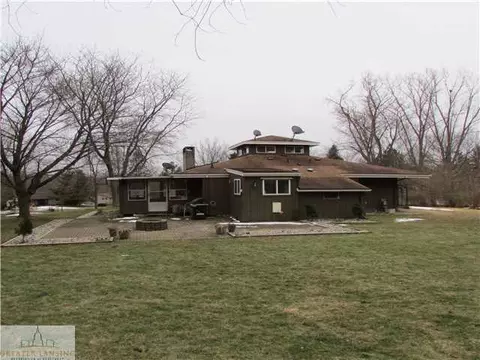 3790 Mulberry Ln, Dewitt, MI 48820 photo 2