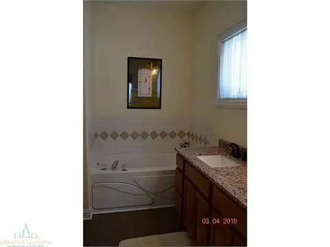 1546 Picadilly Dr, Haslett, MI 48840 photo 21