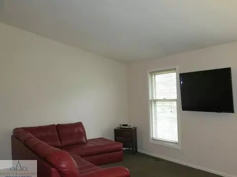 1406 Larkwood, Dewitt, MI 48820 photo 3