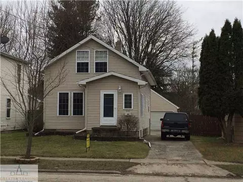 636 E Cavanaugh Rd, Lansing, MI 48910 photo 1