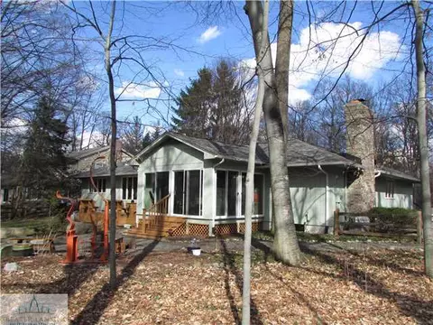 3925 Binghampton Dr, Okemos, MI 48864 photo 4