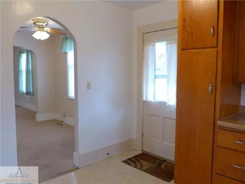 105 S Mead St, Saint Johns, MI 48879 photo 14
