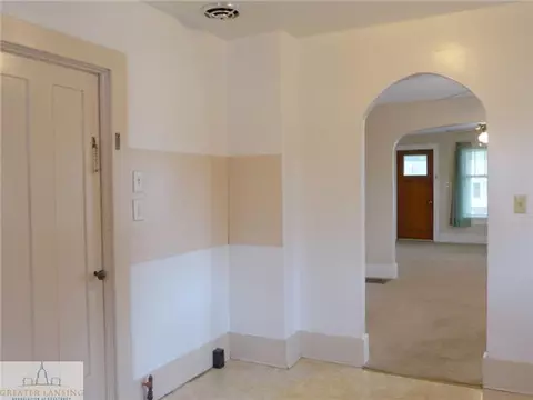 105 S Mead St, Saint Johns, MI 48879 photo 13