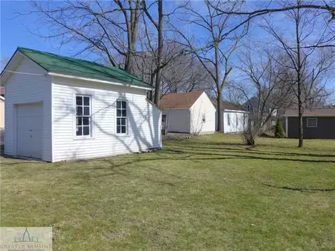 105 S Mead St, Saint Johns, MI 48879 photo 23
