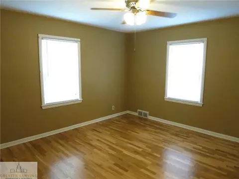 2012 Cooper Ave, Lansing, MI 48910 photo 13