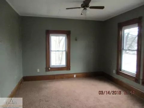 201 E Gibbs St, Saint Johns, MI 48879 photo 7