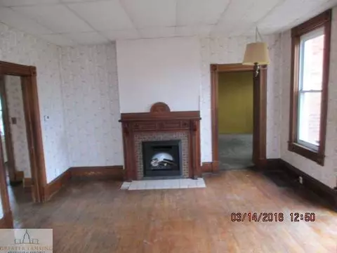 201 E Gibbs St, Saint Johns, MI 48879 photo 2