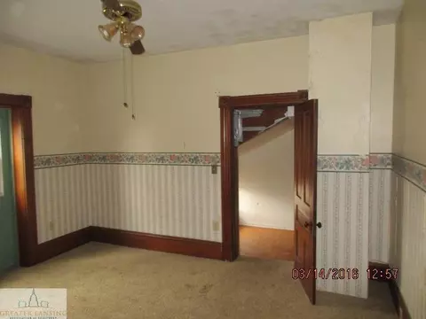 201 E Gibbs St, Saint Johns, MI 48879 photo 8