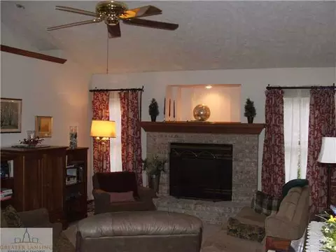 8546 Doe Pass, Lansing, MI 48917 photo 5