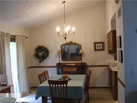8546 Doe Pass, Lansing, MI 48917 photo 6