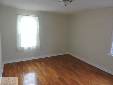 1127 Alsdorf St, Lansing, MI 48910 photo 11