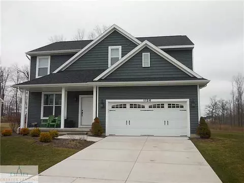 1126 Oakwood Dr, Dewitt, MI 48820 photo 1