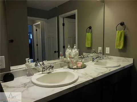 1126 Oakwood Dr, Dewitt, MI 48820 photo 18