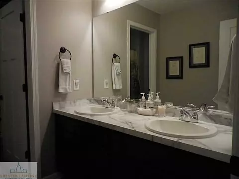 1126 Oakwood Dr, Dewitt, MI 48820 photo 20
