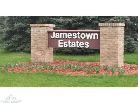 200 Three Oaks Dr, Okemos, MI 48864 photo 3