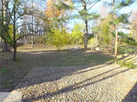 2260 Tecumseh River Rd, Lansing, MI 48906 photo 11